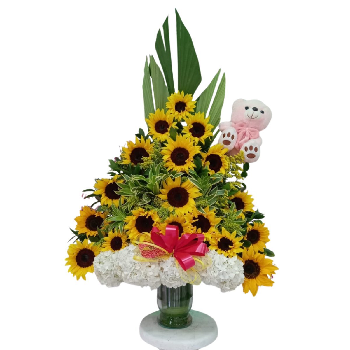 Pirámide de girasoles con hortensias y peluche